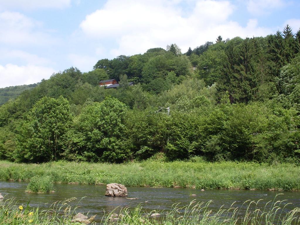 Cottage With A Terrace And A View Of The Valley エワイユ エクステリア 写真